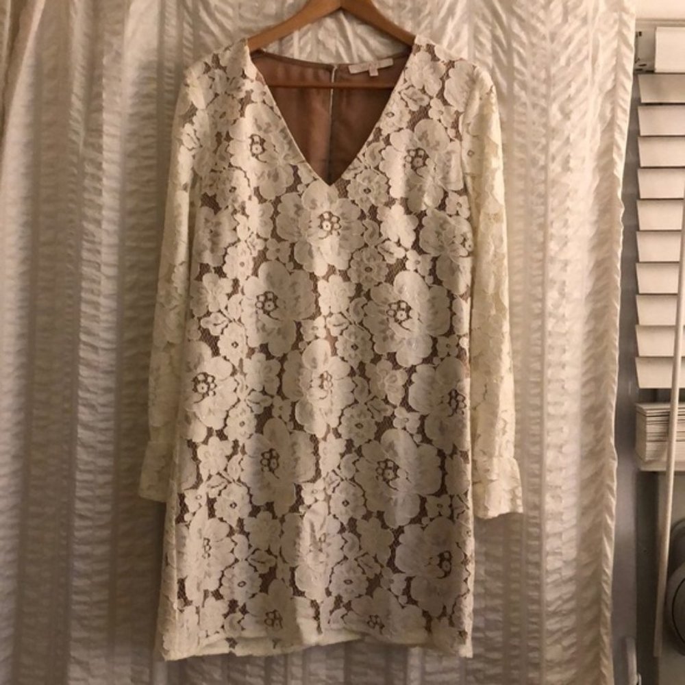 Mini crochet WAYF dress